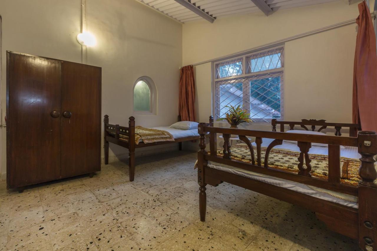 Saffronstays Firdaus Baug Khamshet Kültér fotó