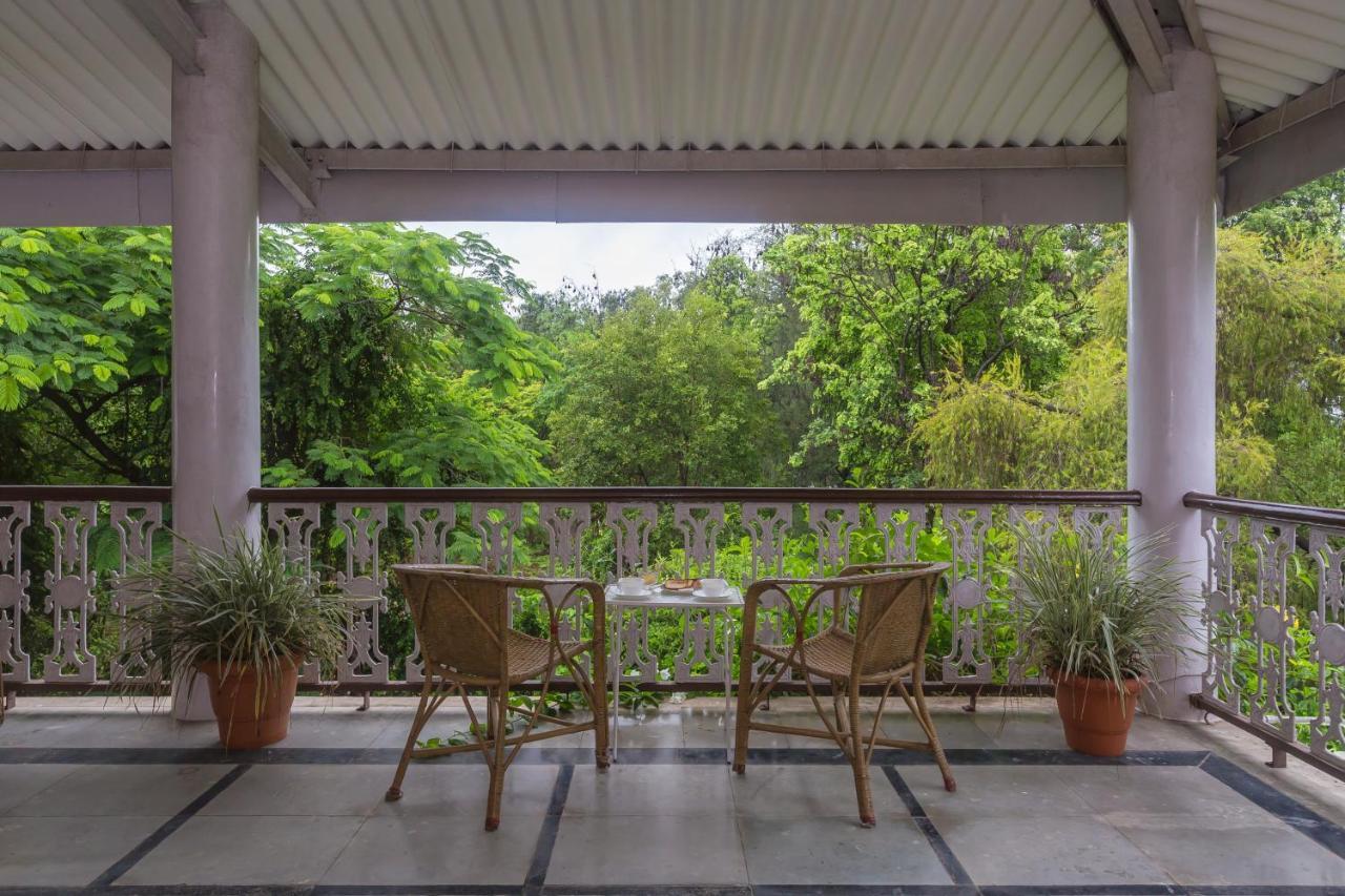 Saffronstays Firdaus Baug Khamshet Kültér fotó