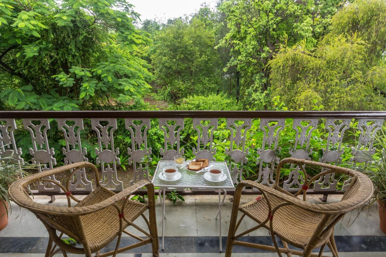 Saffronstays Firdaus Baug Khamshet Kültér fotó