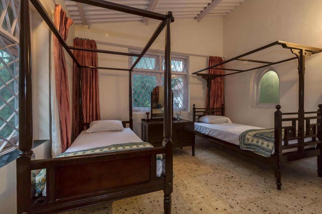 Saffronstays Firdaus Baug Khamshet Kültér fotó