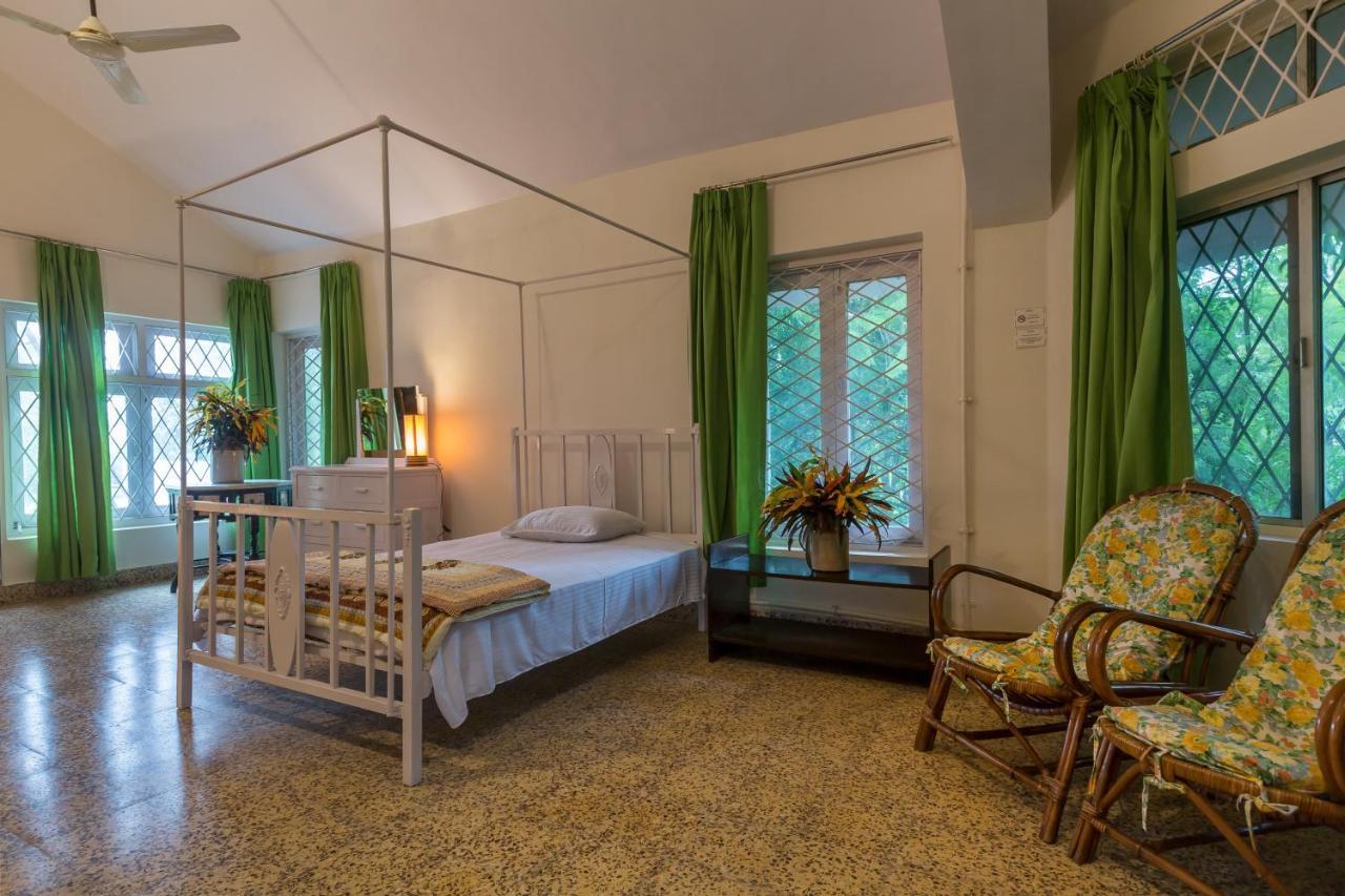 Saffronstays Firdaus Baug Khamshet Kültér fotó